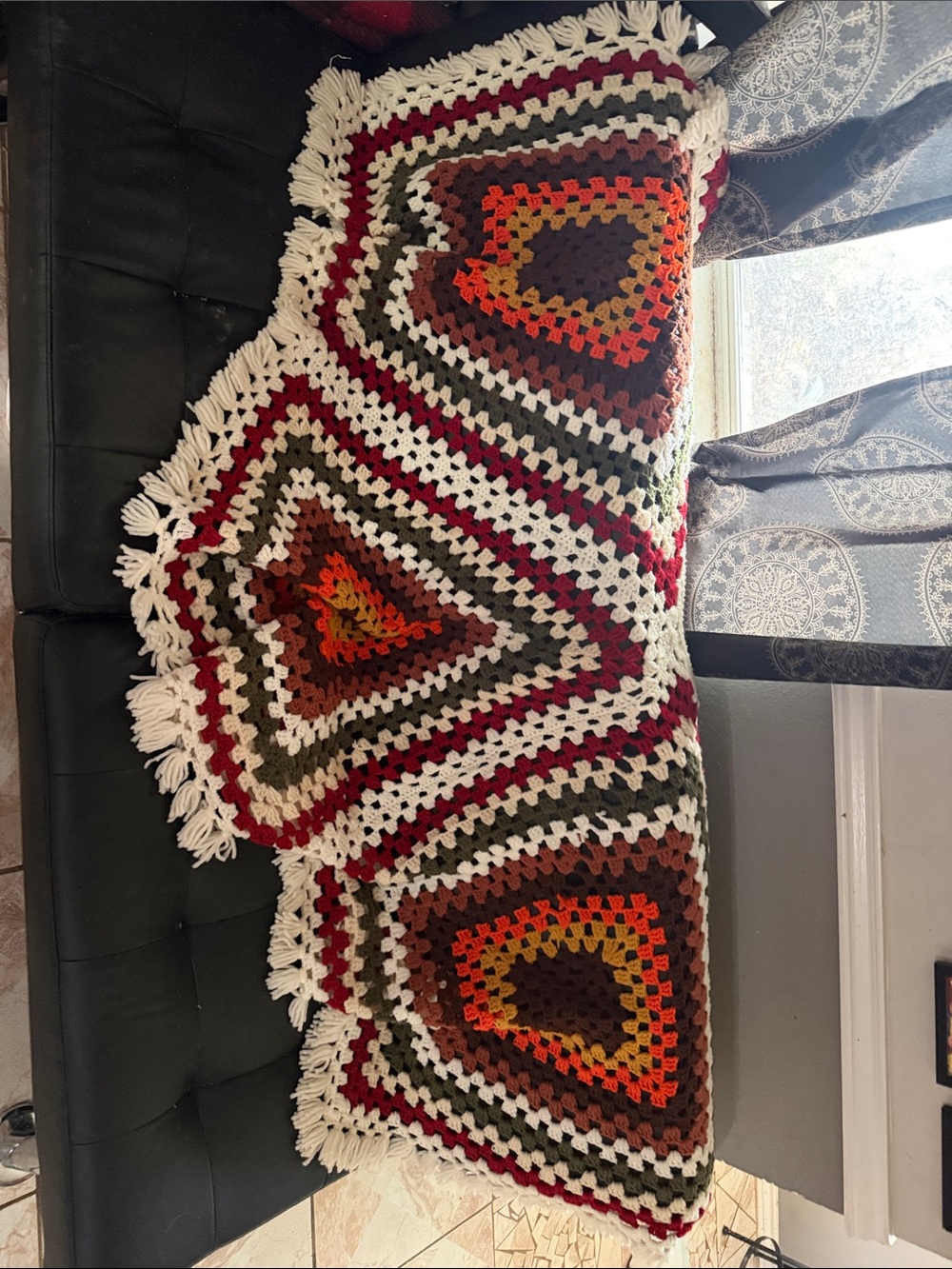 Handmade poncho  in Cream, Red, Brown, Olive, Orange 1970’s Slana Graves orig